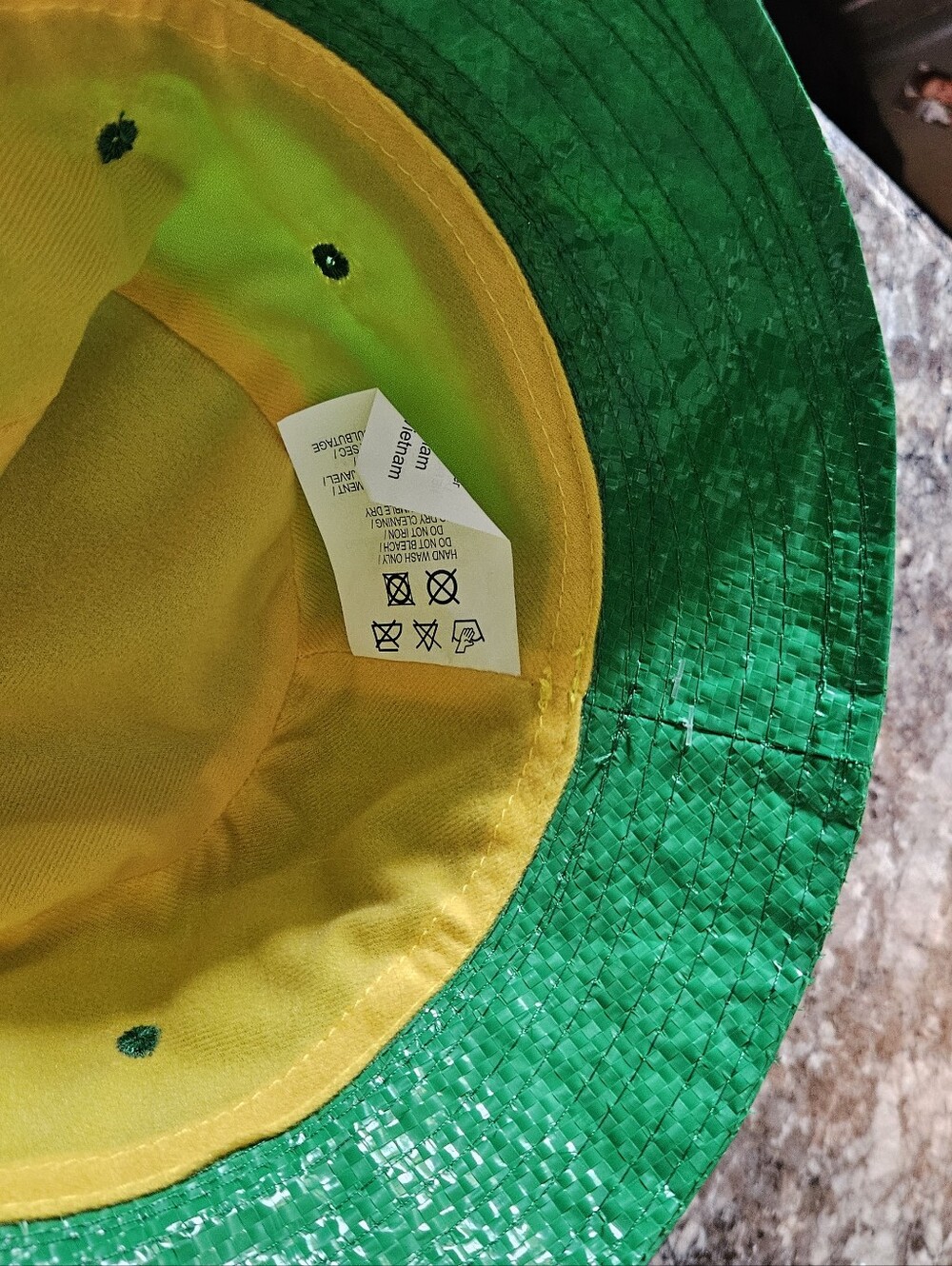 Nwt Green Parachute-Style Bucket Hat - Branded - Picture 3 of 3